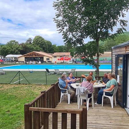 Camping Le Pré Cathare Lavelanet Exterior foto